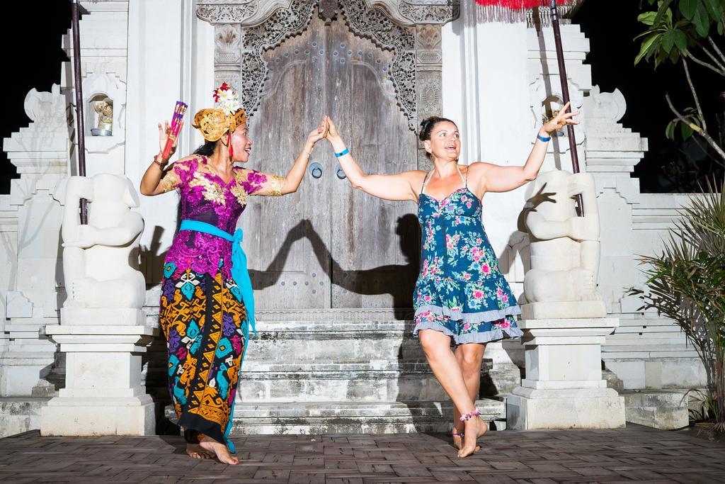 Pondok Baruna Frangipani Lembongan Buitenkant foto