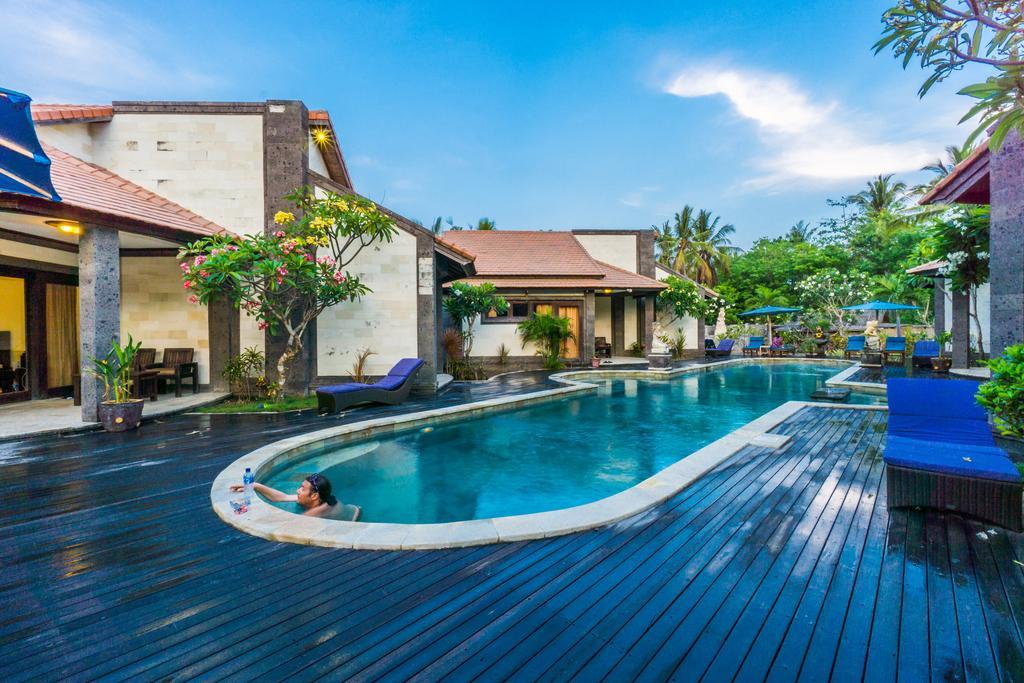 Pondok Baruna Frangipani Lembongan Buitenkant foto