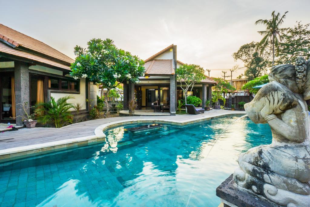 Pondok Baruna Frangipani Lembongan Buitenkant foto