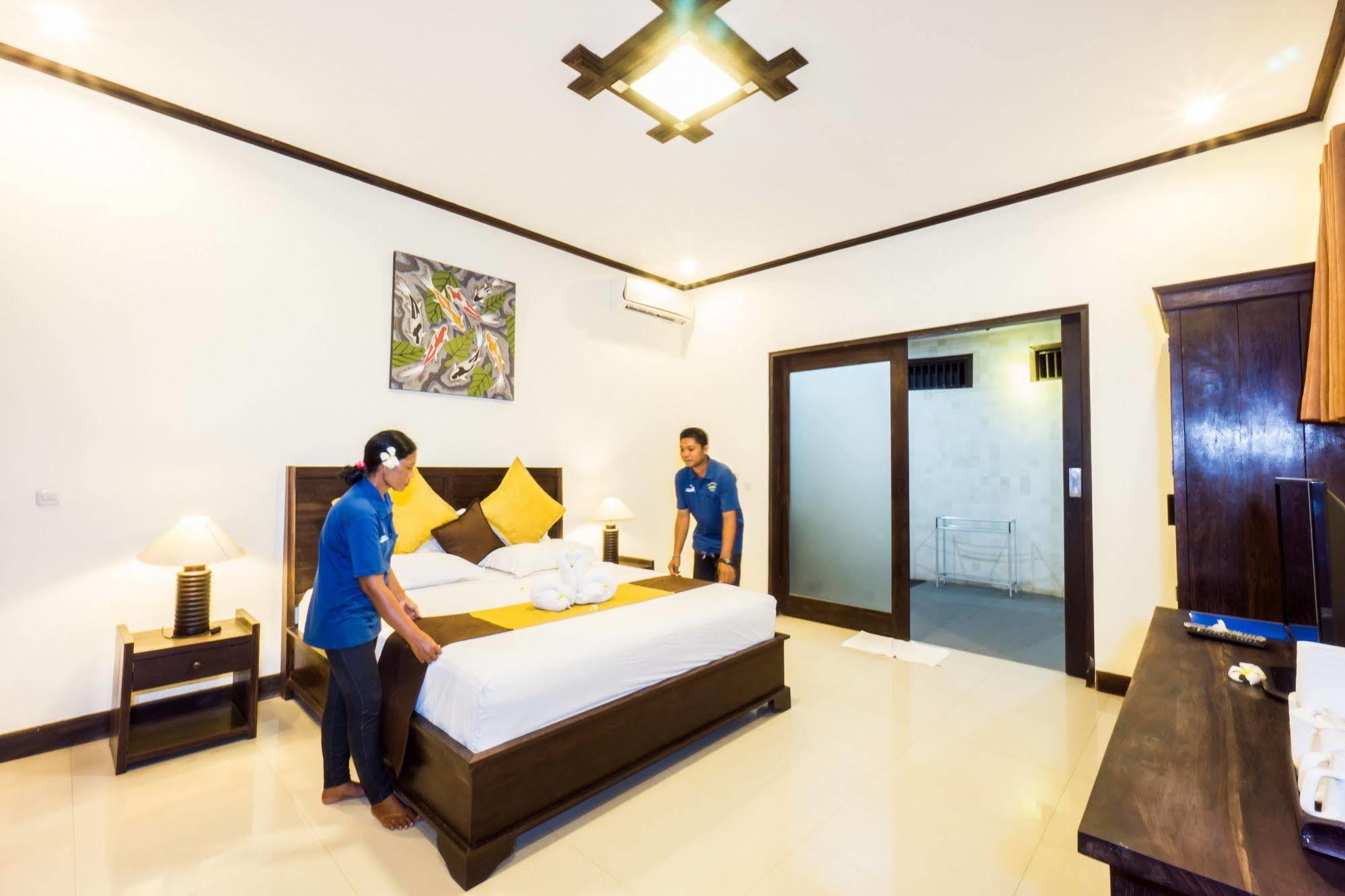 Pondok Baruna Frangipani Lembongan Buitenkant foto