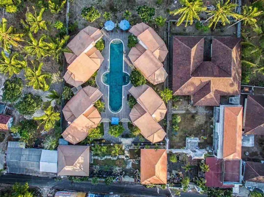 Pondok Baruna Frangipani Lembongan Buitenkant foto